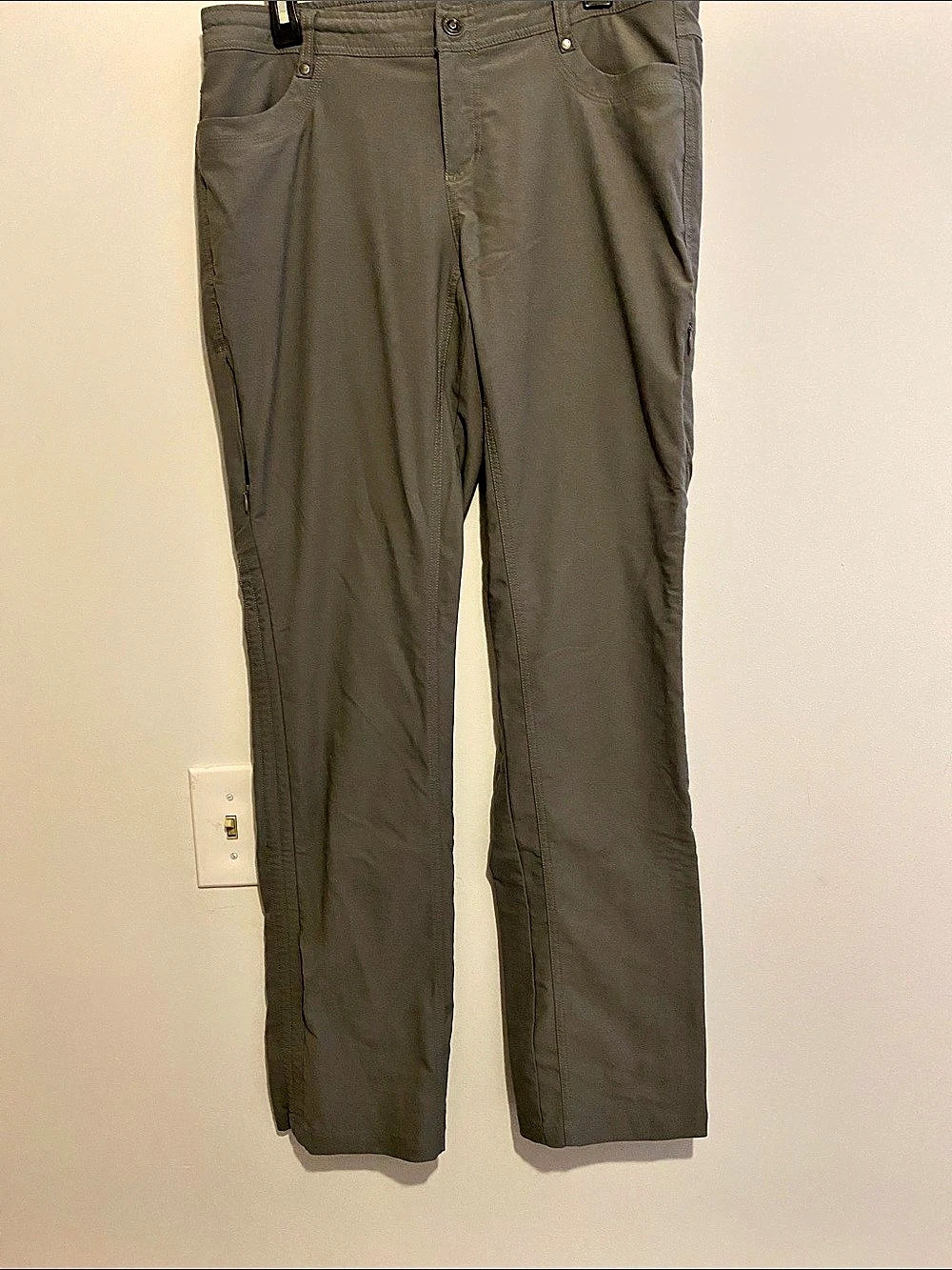 Kuhl Legendary Pants Cargo Pants in Gray Size 12 Long